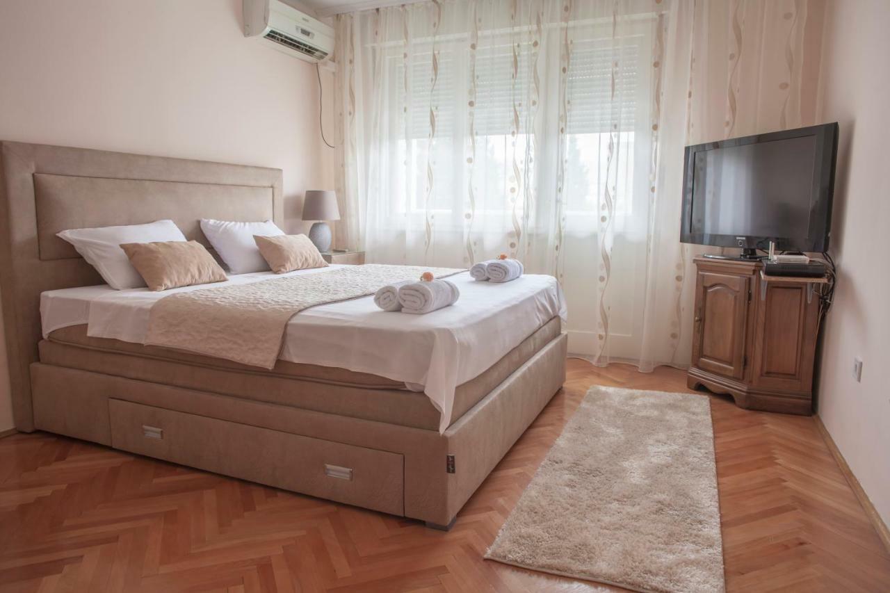 Apartman Preko Morace 2018 ポドゴリツァ エクステリア 写真