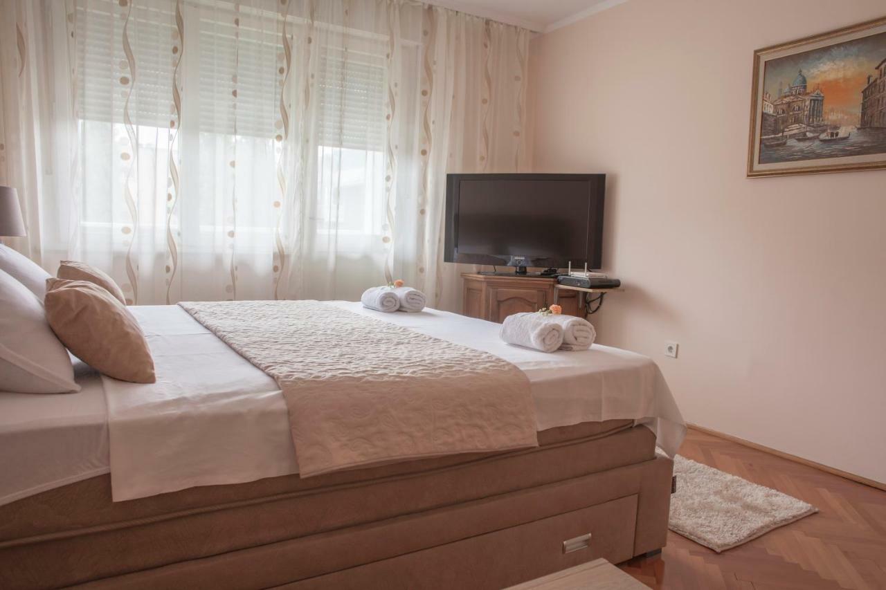 Apartman Preko Morace 2018 ポドゴリツァ エクステリア 写真